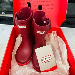 Hunter rain boots kids size 9/10 US or 8 UK